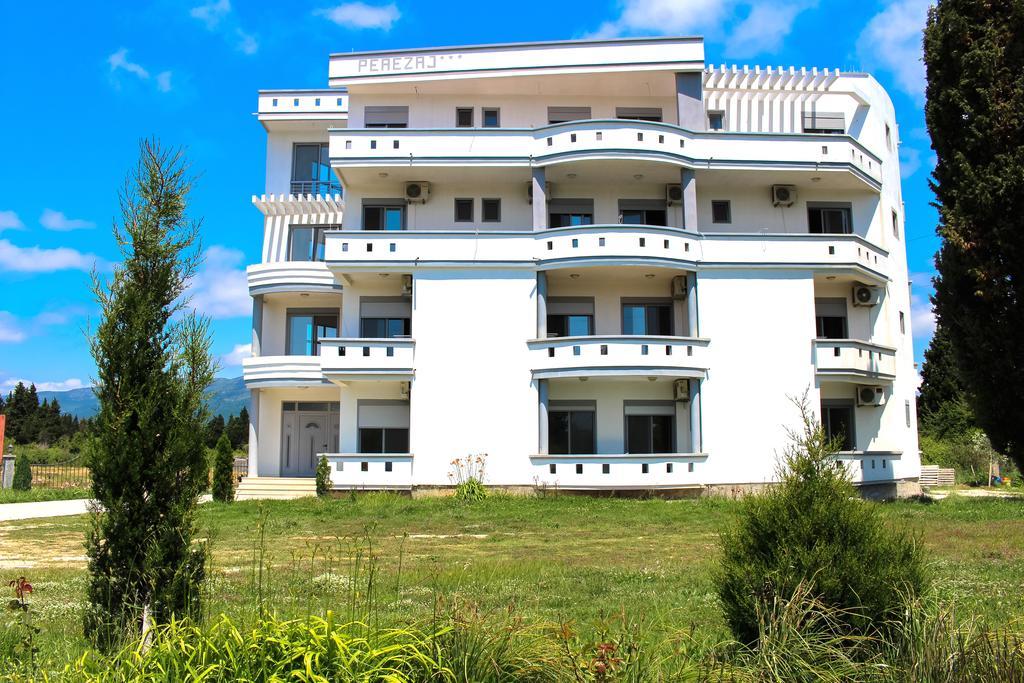 Apartments Perezaj II Ulcinj Exterior photo